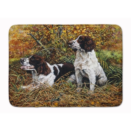 Carolines Treasures Two Springer Spaniels in the grasses Machine Washable Memory Foam Mat HMHE0002RUG